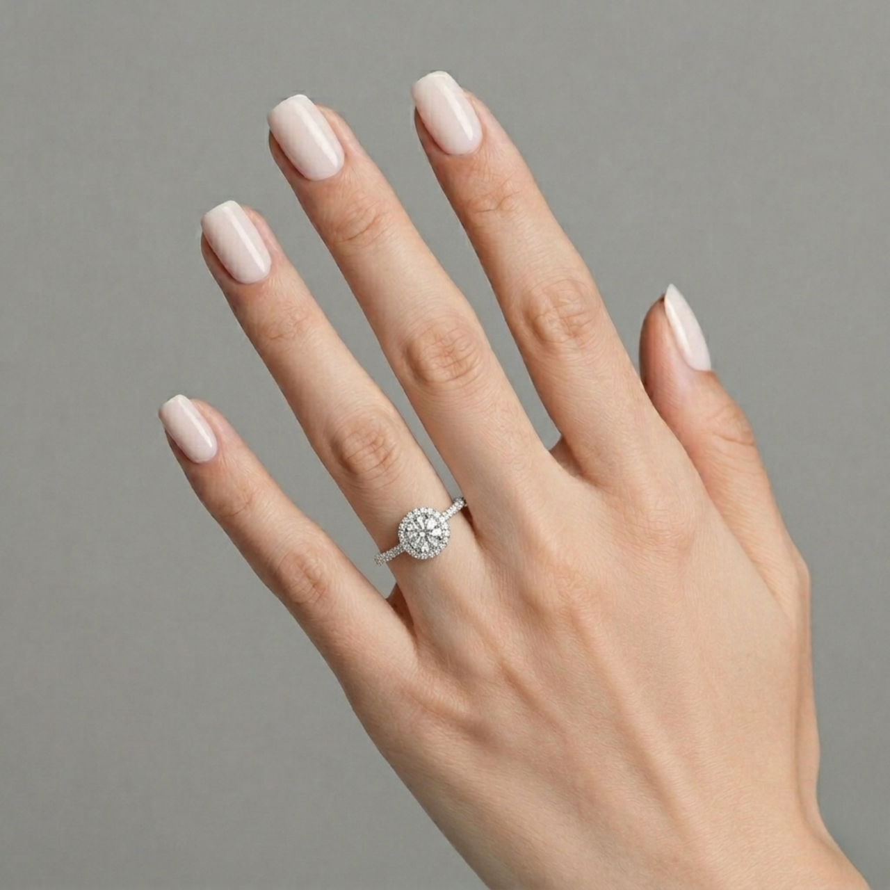 Round Brilliant Halo Pavé Band Lab Grown Diamond Ring | F VS2 | 14K 18K Gold